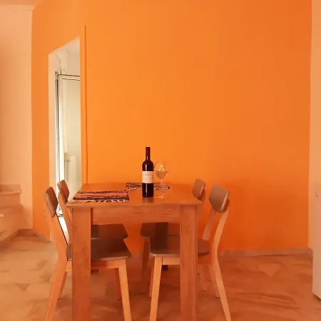 Apartment Peach House Ii *